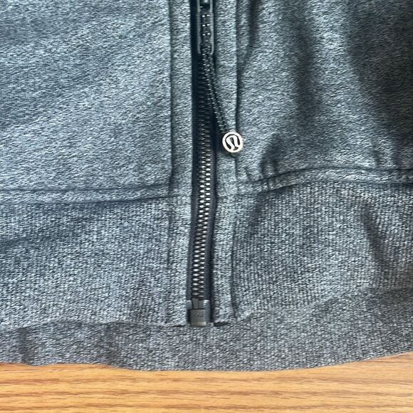 Lululemon scuba full zip hoodie Heather Gray Size 12 Sweatshirt - Picture 5 of 15